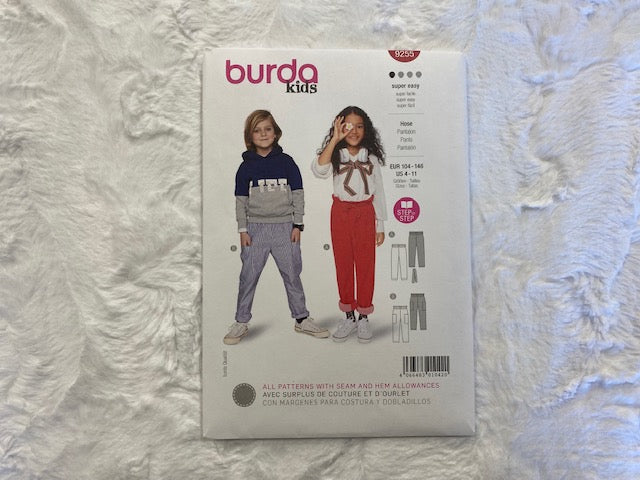 Burda 9255- Children's trousers