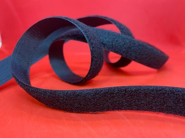 Velcro 3/4 po noir femelle